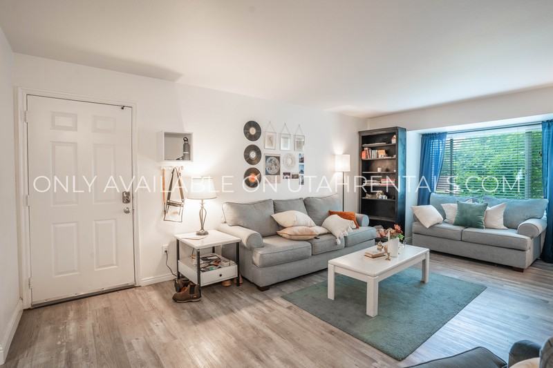 760 Ne #204-2L - Photo 2 of 15