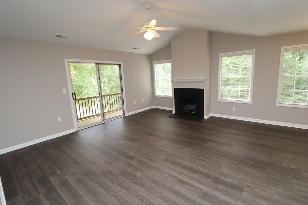 2023 Bulon Dr - Photo 3 of 35