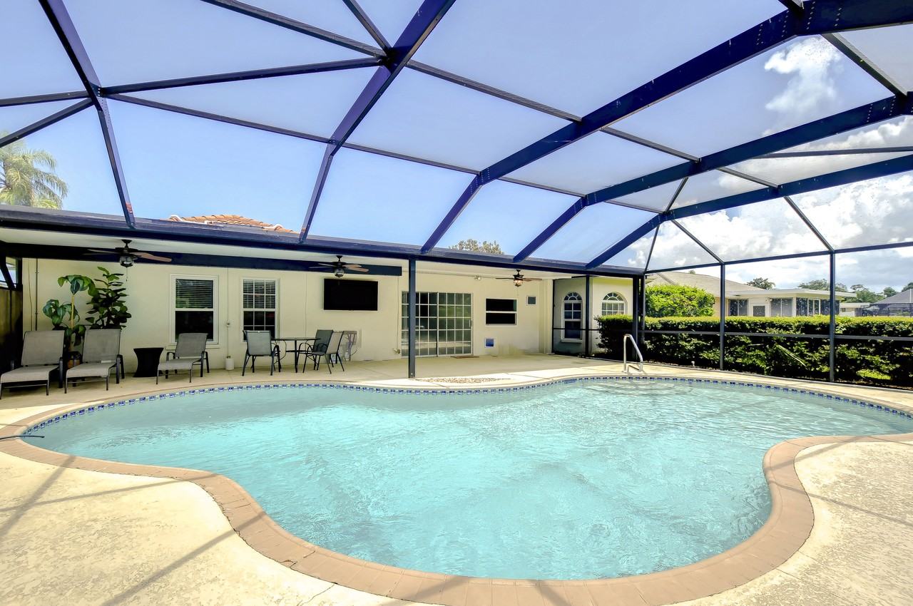 6405 16th Avenue Dr W - Photo 3 of 41