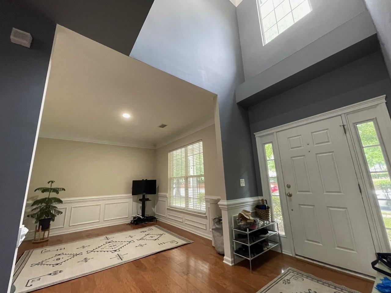 9709 Glenburn Ln - Photo 3 of 31