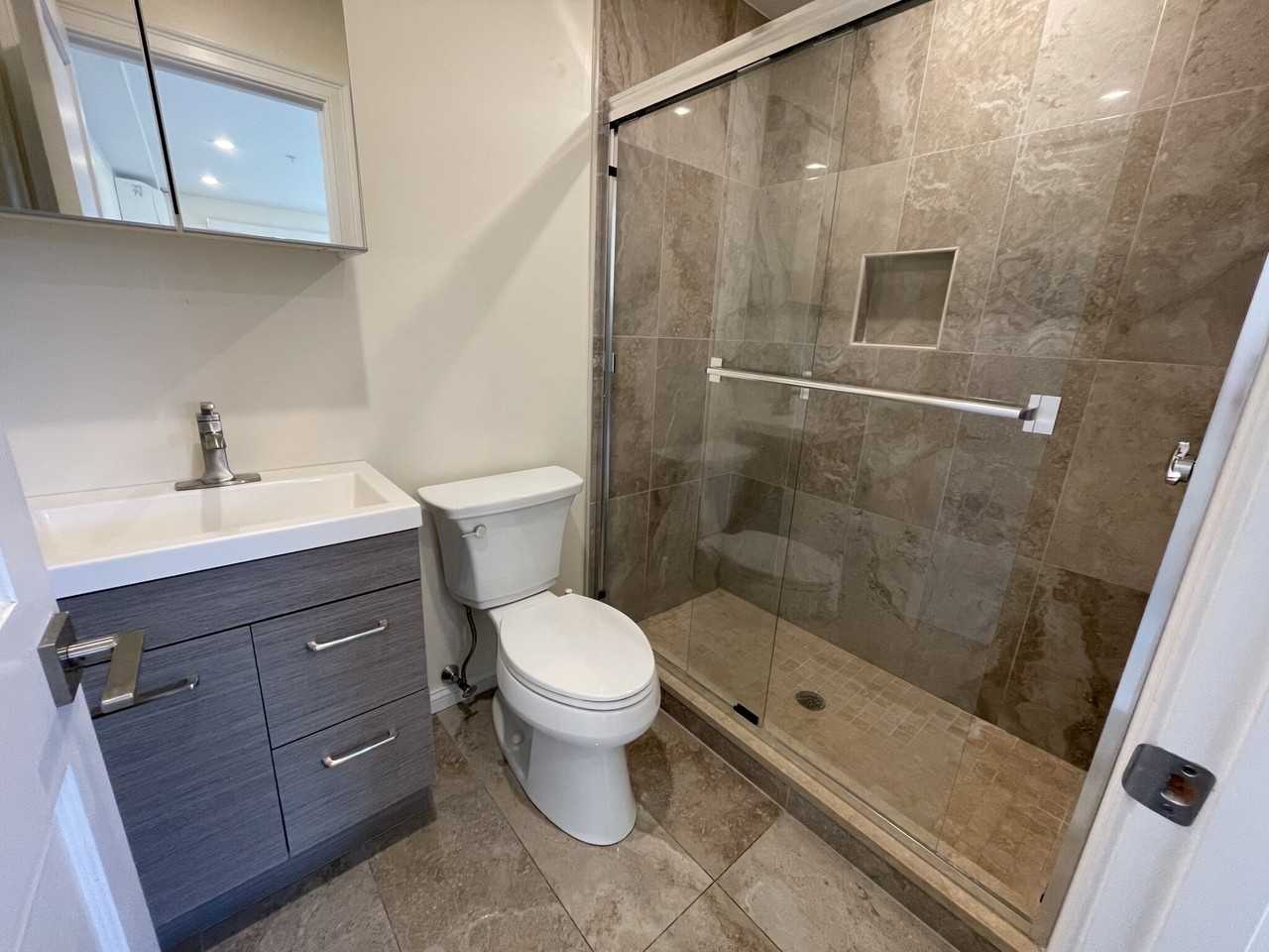 Commonwealth Ave #402 - Photo 5 of 11