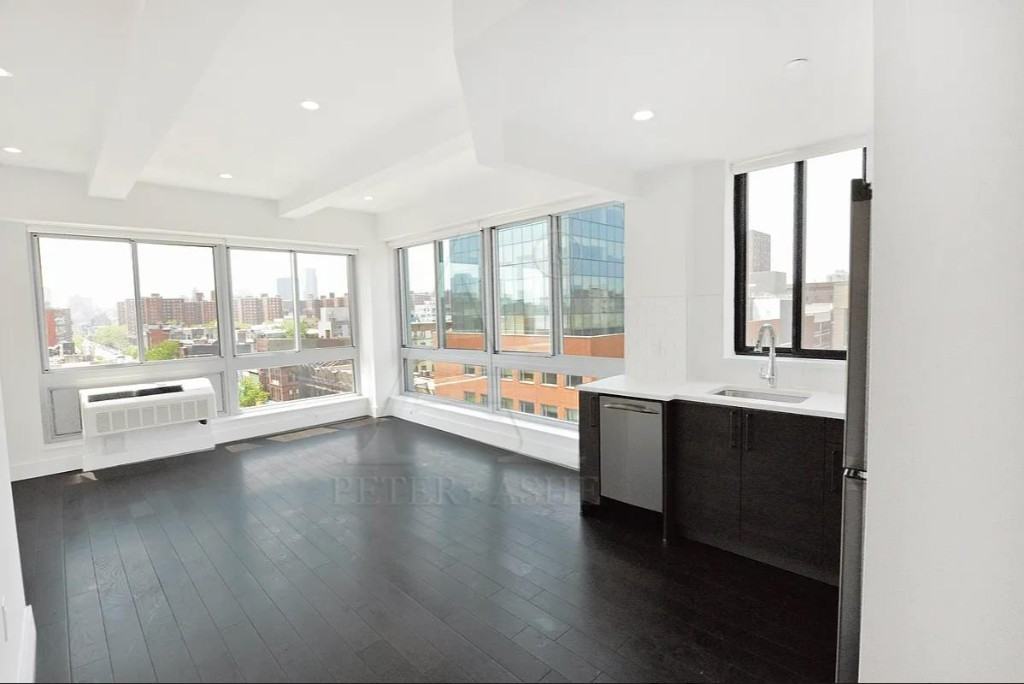 2183 3rd Ave #203 - Photo 3 of 15