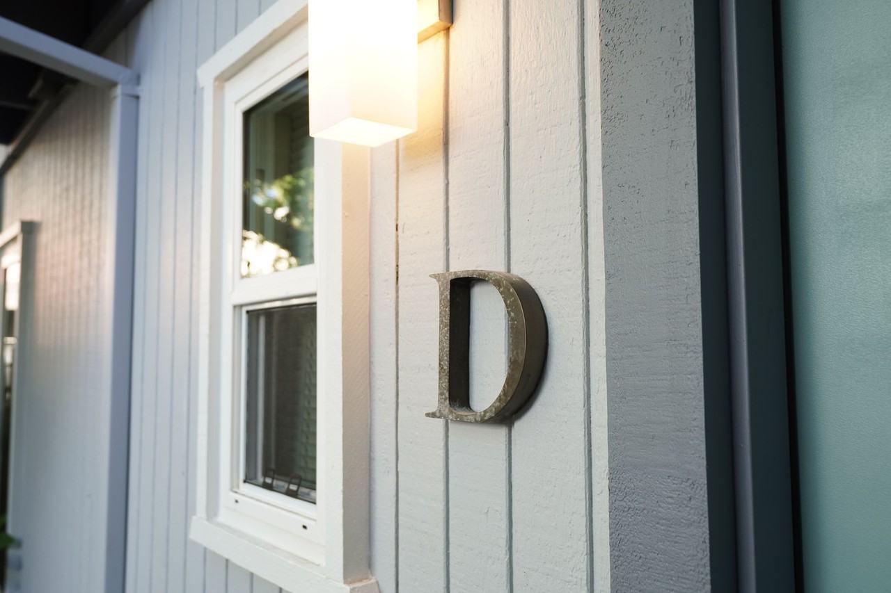 944 Dewing Ave #D - Photo 2 of 22