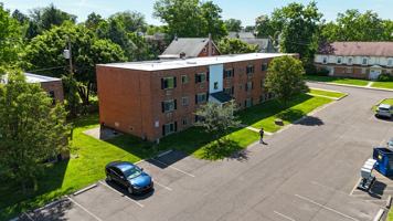 featured image of 29 Poplar St