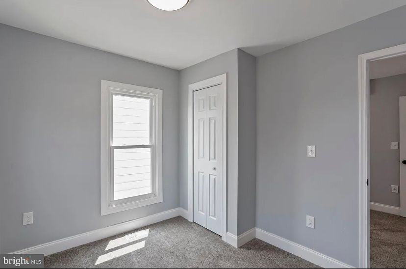 613 Frederick St - Photo 2 of 3