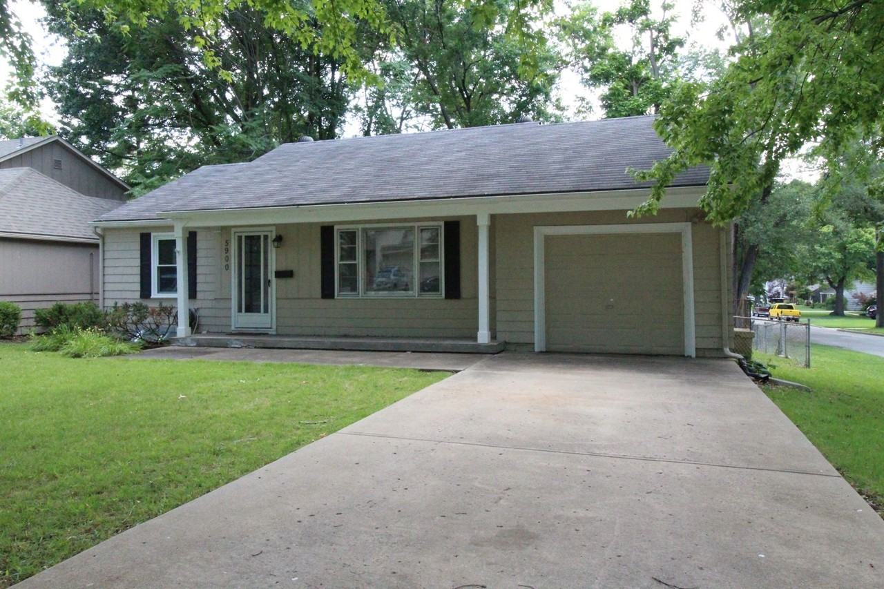 5900 Alhambra Dr - Photo 2 of 11