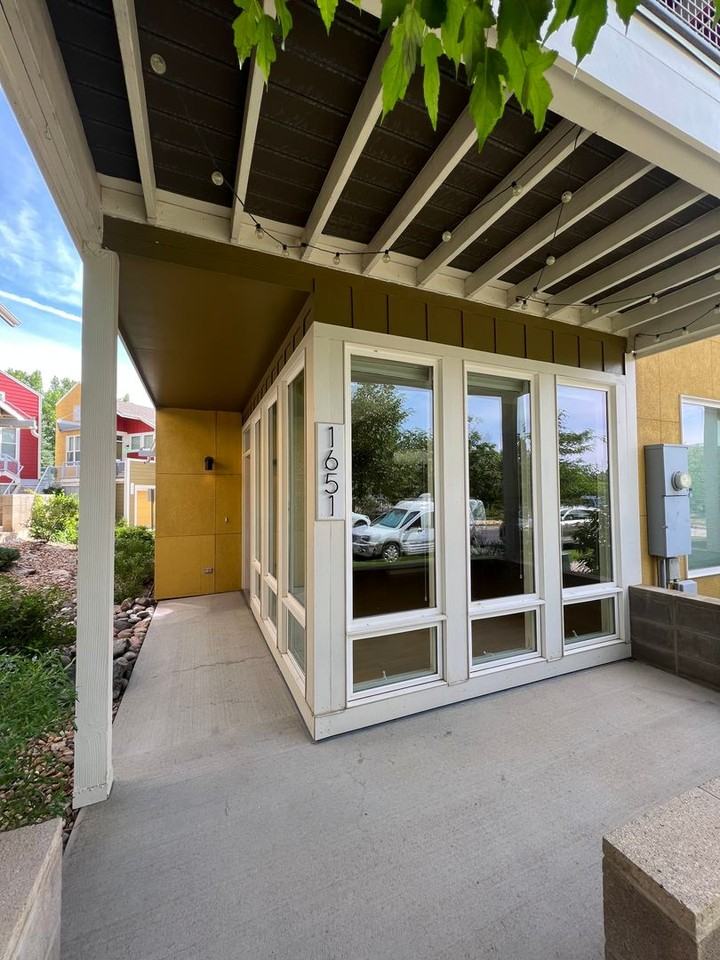 1651 Zamia Ave - Photo 2 of 15