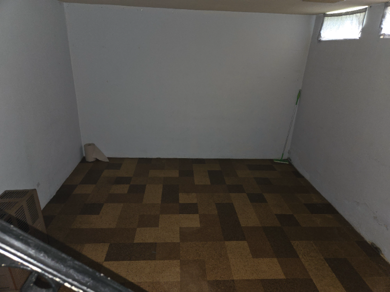 2121 Kensington St - Photo 5 of 9