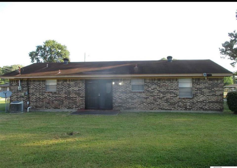 117 Stacy Blvd - Photo 2 of 9