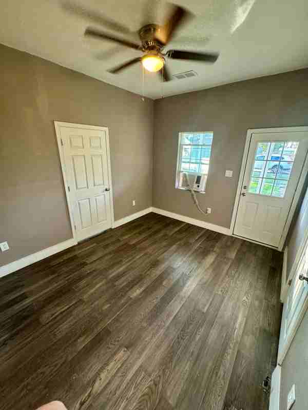 120 18th Street - Photo 5 of 24