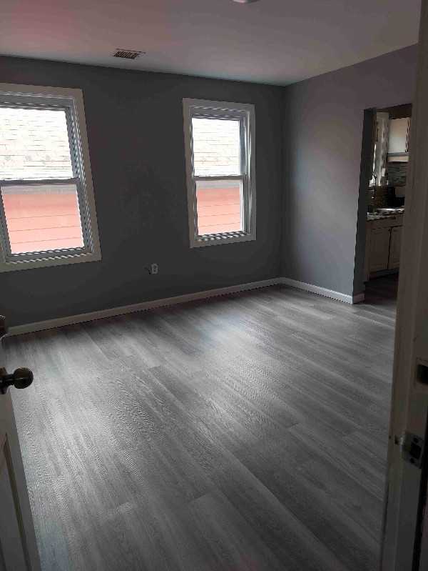 92 Buckingham Ave #2 - Photo 2 of 7