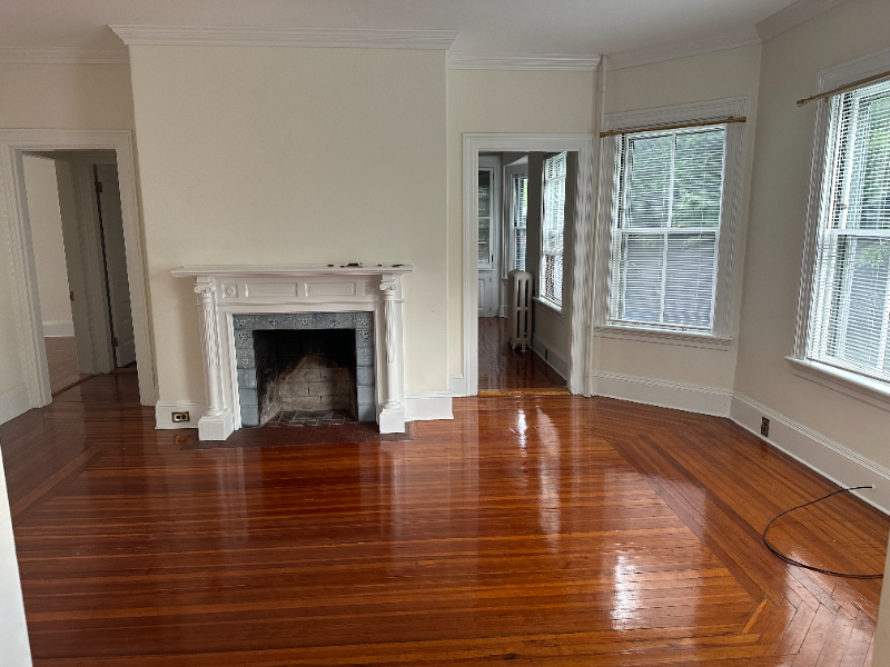 161 Bowen St - Photo 2 of 15