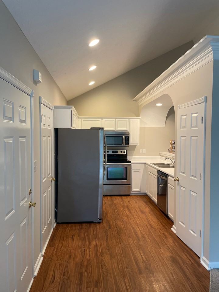 10548 Cornell Ave #10548 - Photo 2 of 20