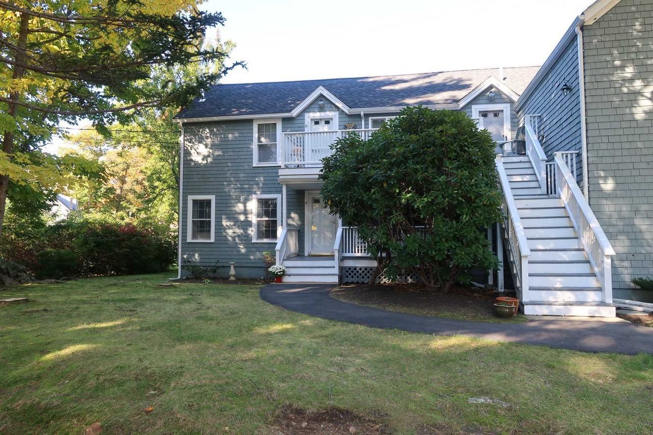 589 York St #4 - Photo 2 of 14