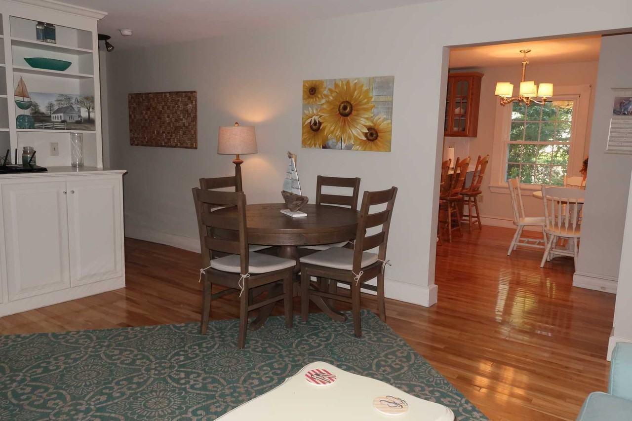 589 York St #4 - Photo 6 of 14