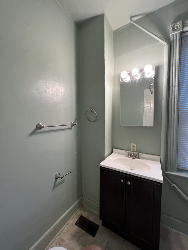 28 Colonial Ave #FL1