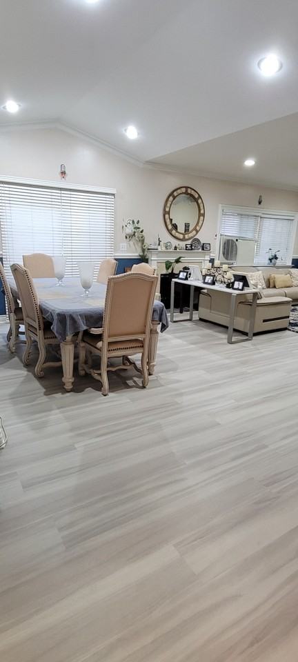 1236 E 9th St #NA - Photo 7 of 12