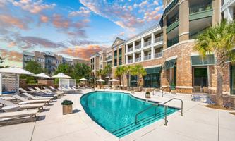 featured image of 211 River Landing Dr