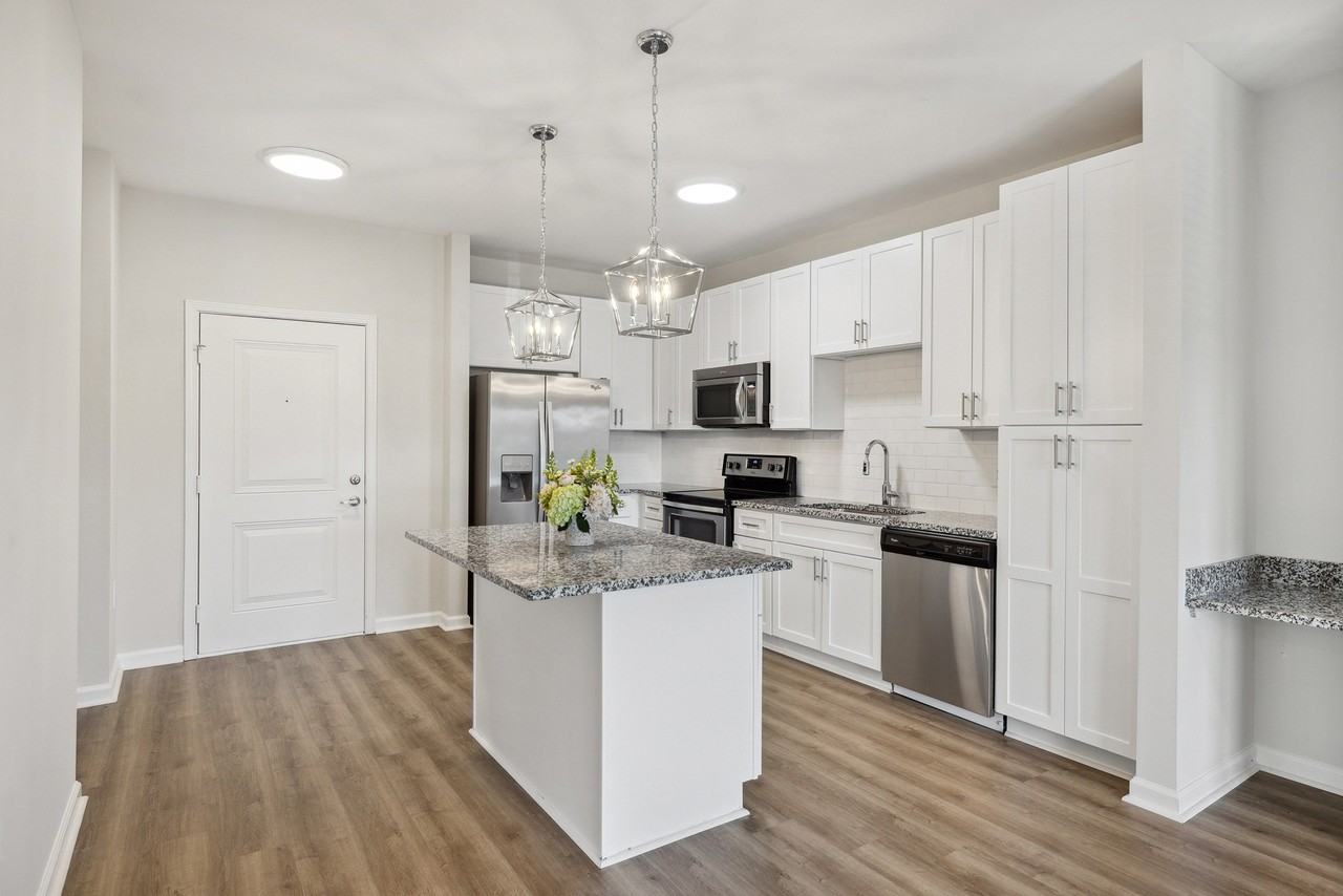 Simmons Park - Photo 3 of 50