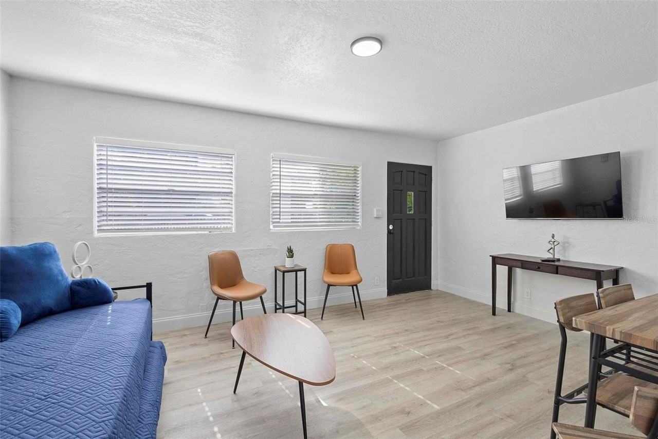 2600 S Crystal Lake Dr - Photo 7 of 41