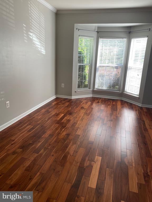 10 June Ct - Photo 2 of 50