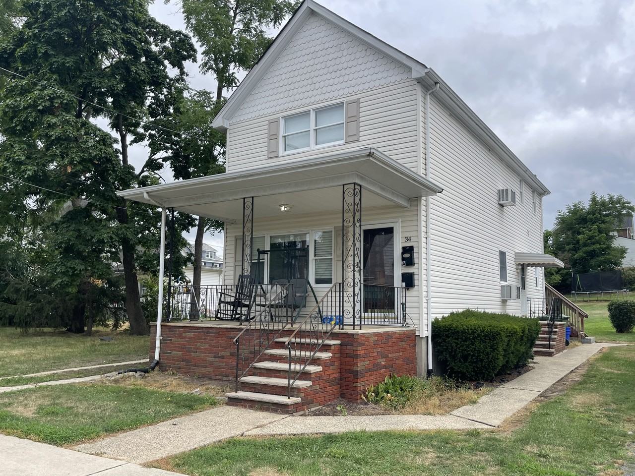 34 Hart St - Photo 2 of 21