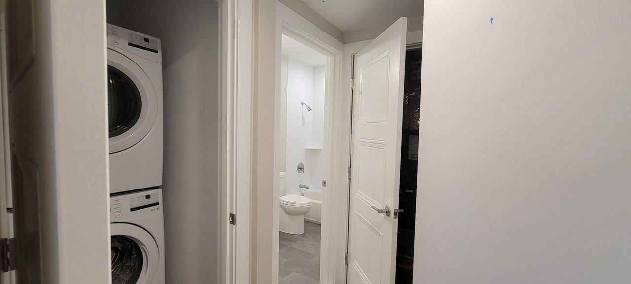 425 Lagrange St - Photo 6 of 15