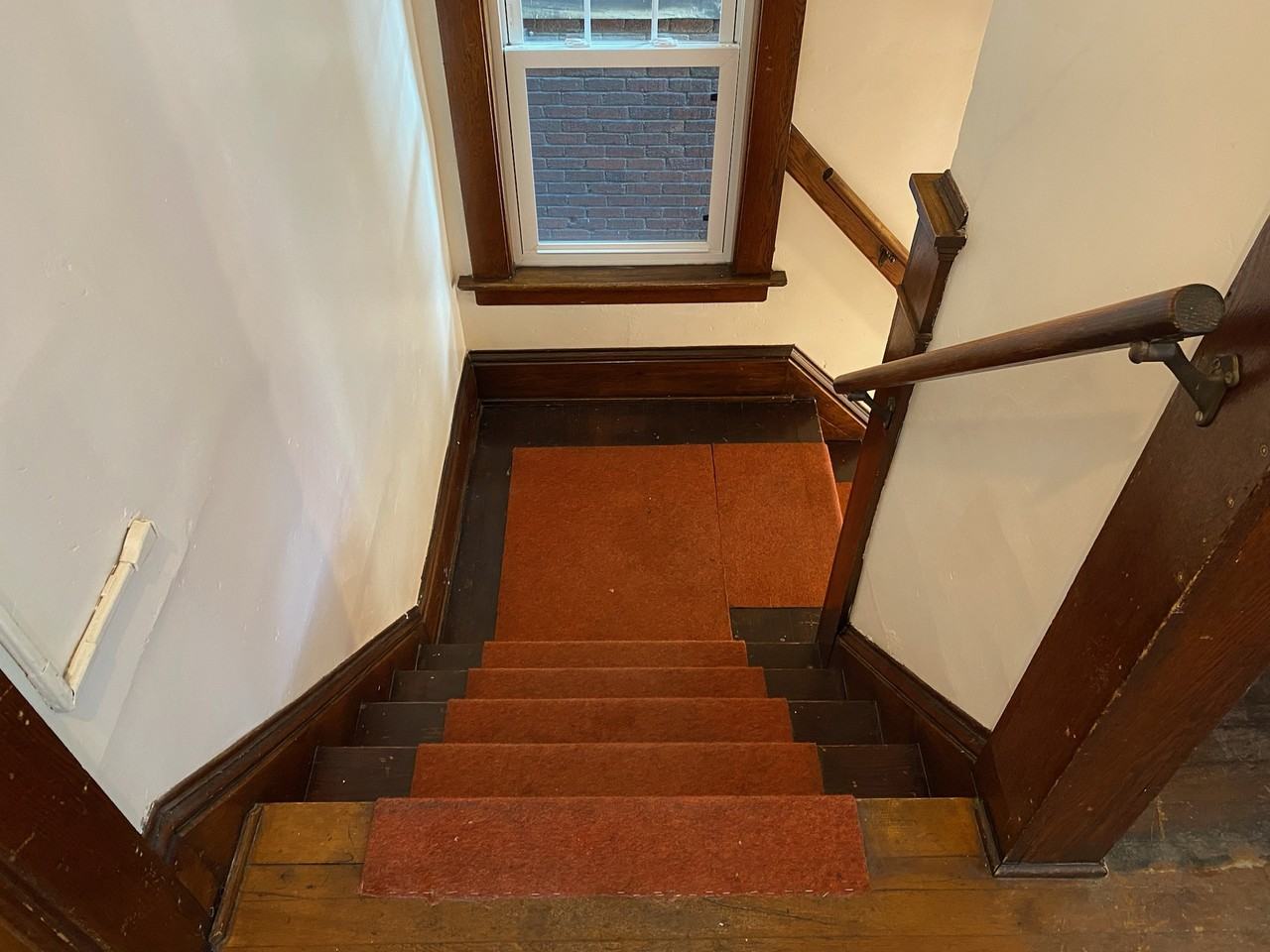645 W 8th St #2ndFL - Photo 3 of 20