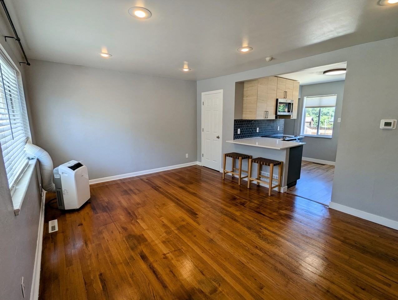 3255 Clayton St #NA - Photo 4 of 24