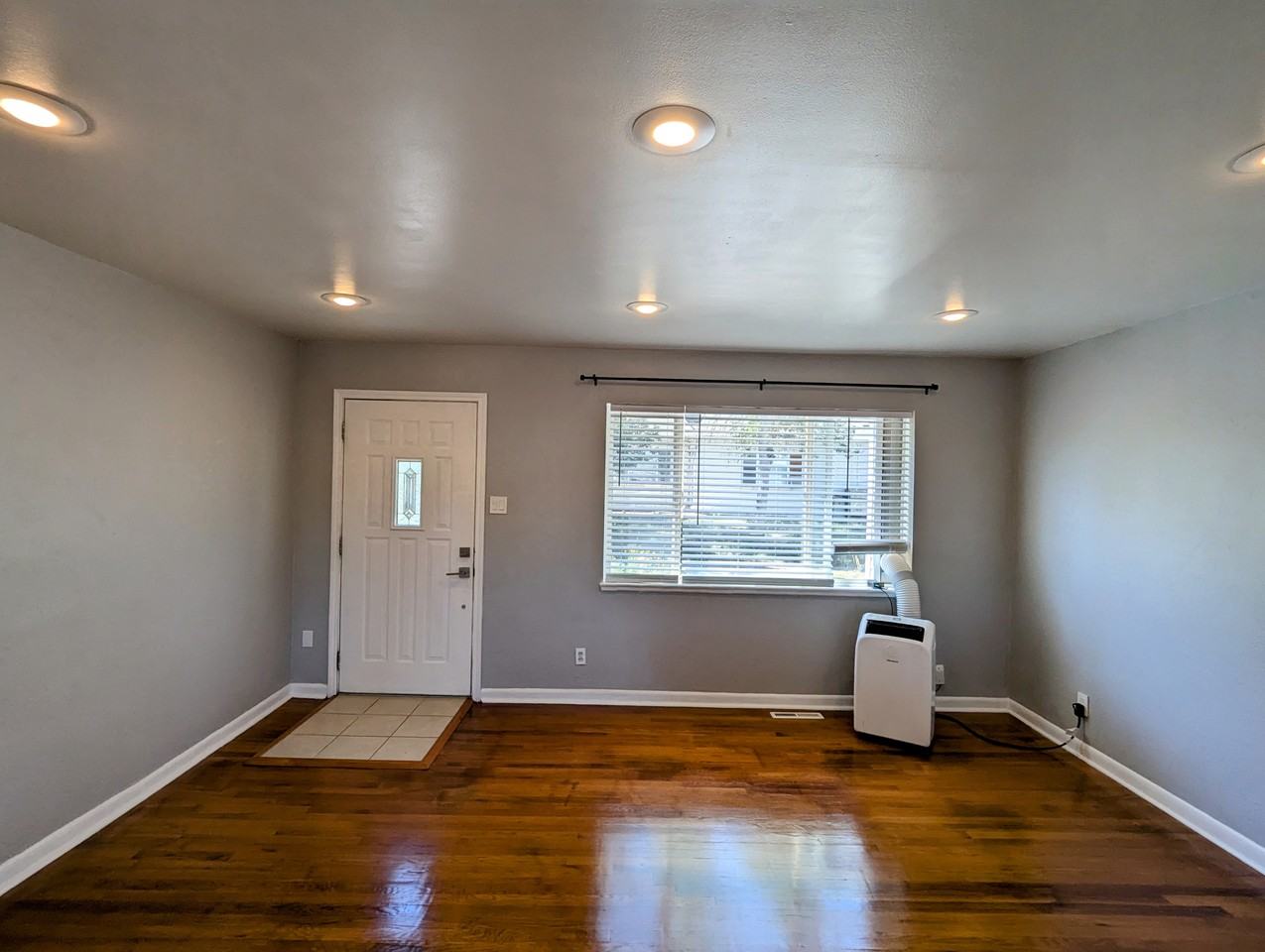 3255 Clayton St #NA - Photo 5 of 24