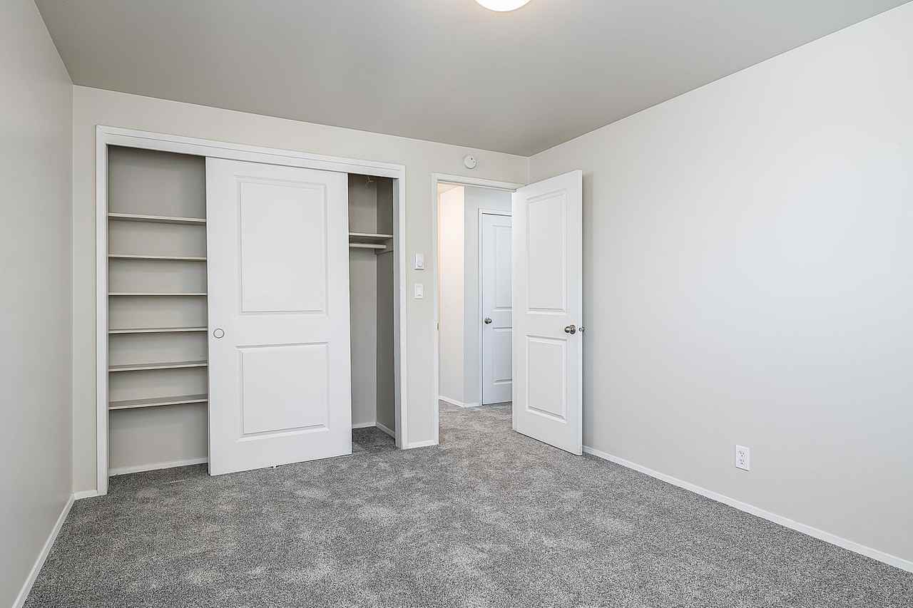 2305 Rucker Ave - Photo 6 of 20