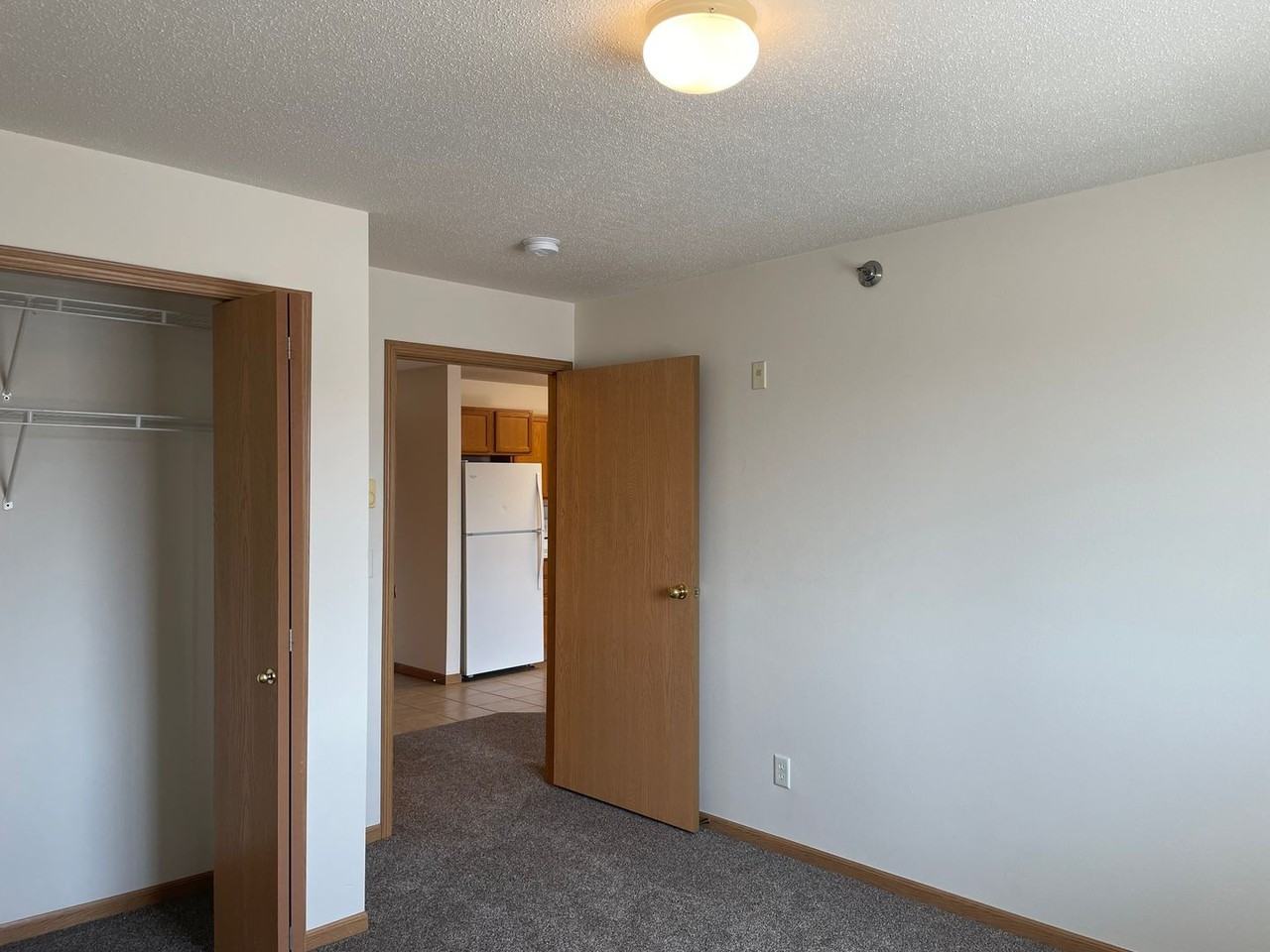 Pointe West VI - Photo 6 of 25