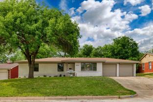 2416 Hillview Dr - Photo 1 of 1