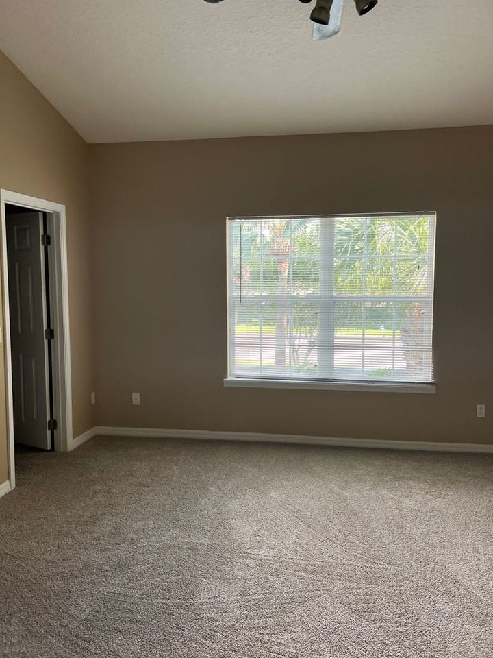 654 Pinebranch Cir - Photo 6 of 14
