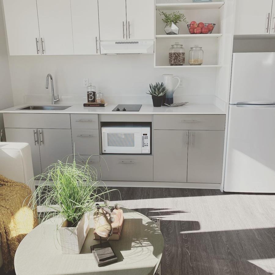 304 Puyallup Ave - Photo 5 of 21