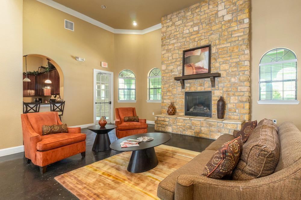 5151 Mansfield Hwy - Photo 2 of 49