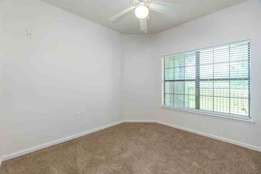 5151 Mansfield Hwy - Photo 4 of 49