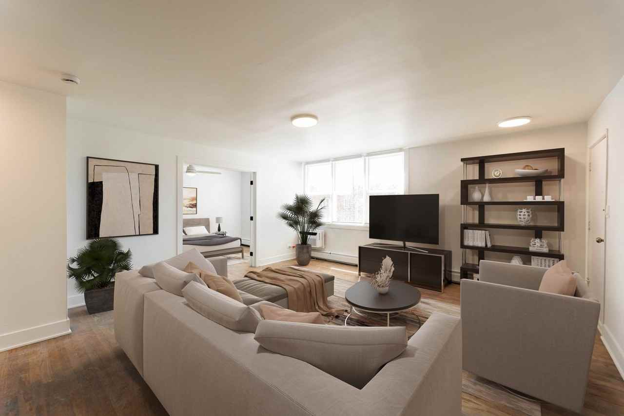 2515 W Jerome LLC - Photo 2 of 7