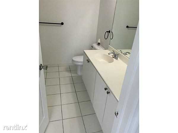 15440 SW 284th St - Photo 3 of 3