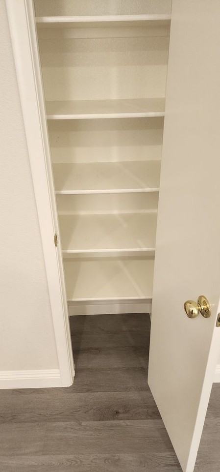 183 White Butte St - Photo 7 of 17