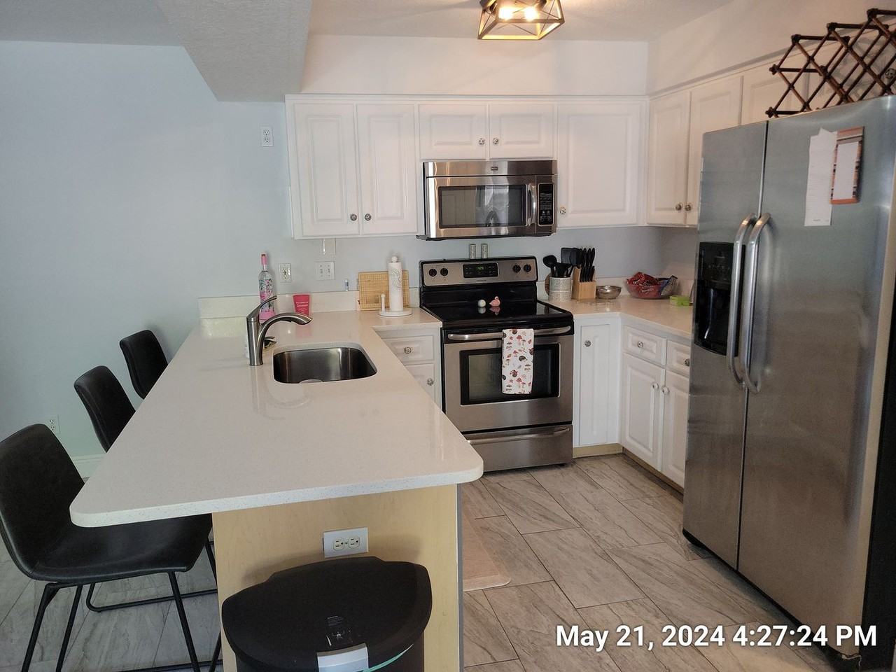 1013 Apollo Beach Blvd - Photo 5 of 19