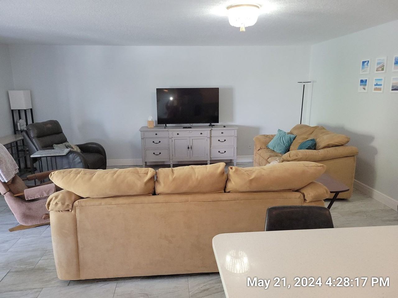 1013 Apollo Beach Blvd - Photo 6 of 19