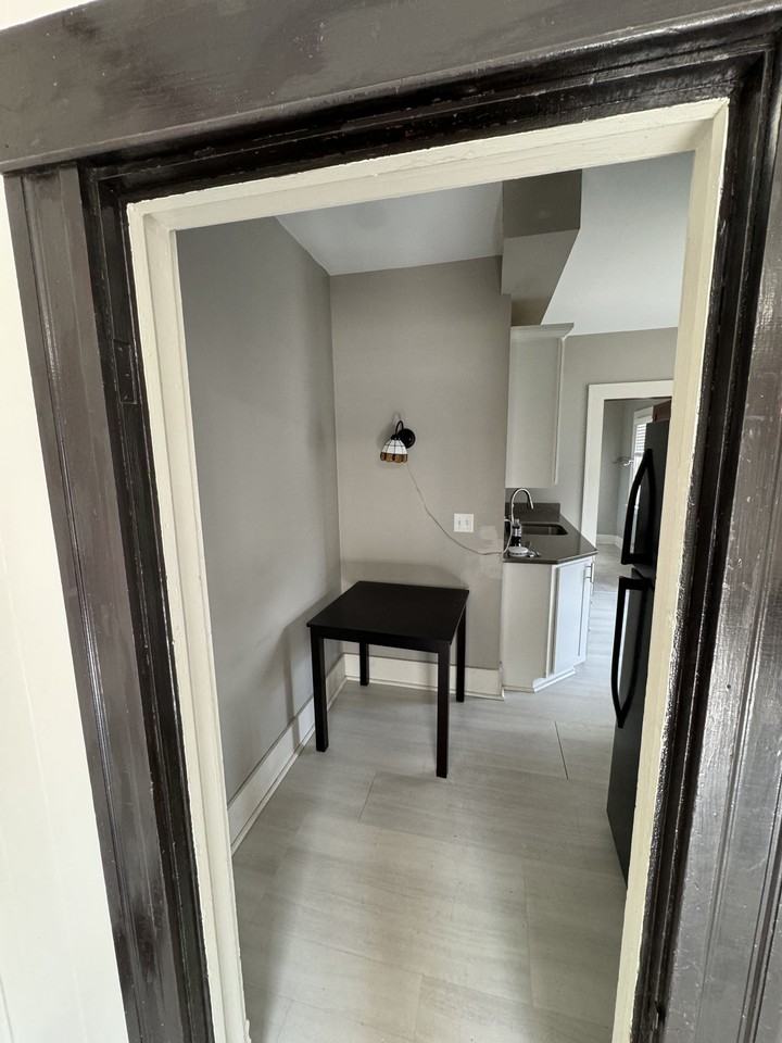 20 N Dodge St #2 - Photo 3 of 11