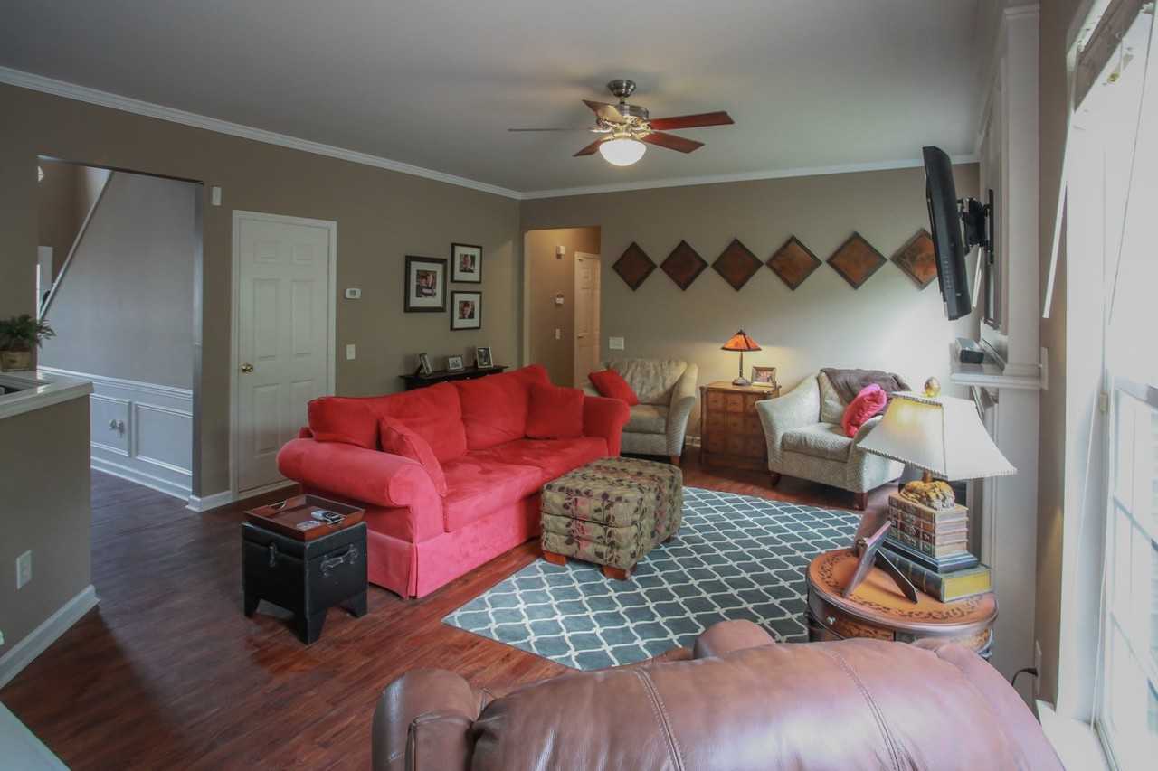 9148 Hillston Ridge Rd - Photo 6 of 50