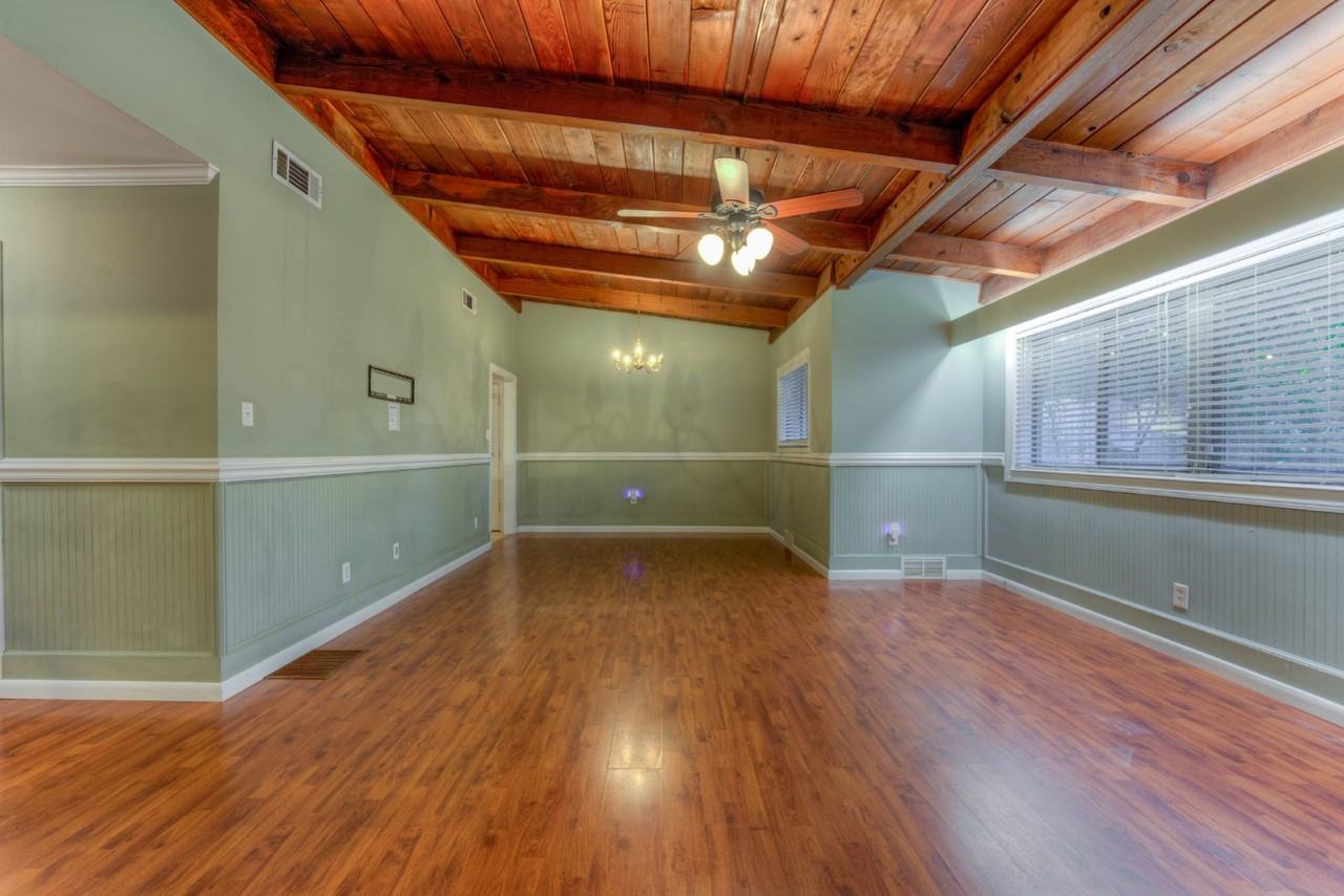 1236 Cherrydale Cv - Photo 3 of 20