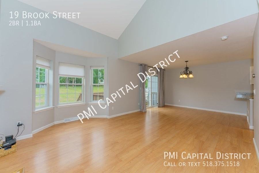 19 Brook St - Photo 3 of 37