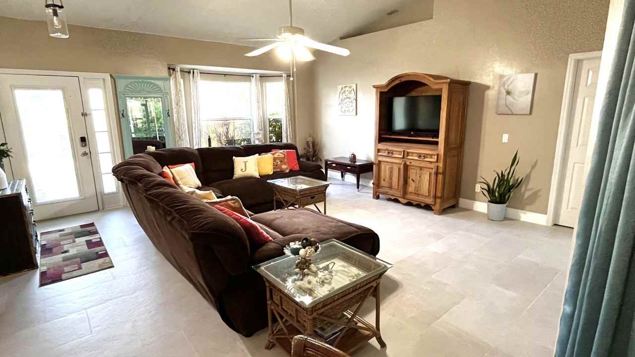 6525 Garland St #NA - Photo 3 of 18