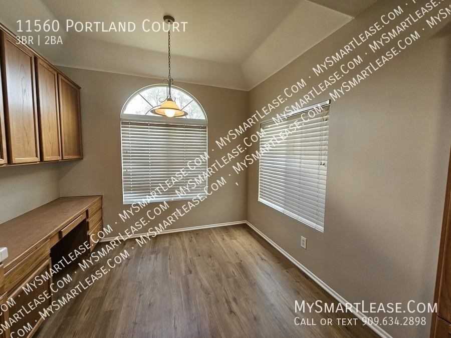 11560 Portland Ct - Photo 3 of 12
