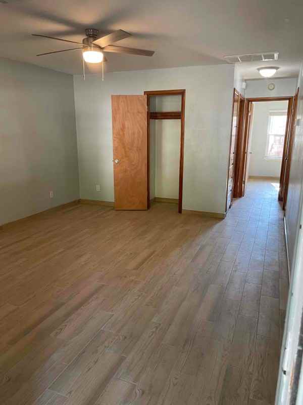 624 Jenkins Ave - Photo 2 of 10