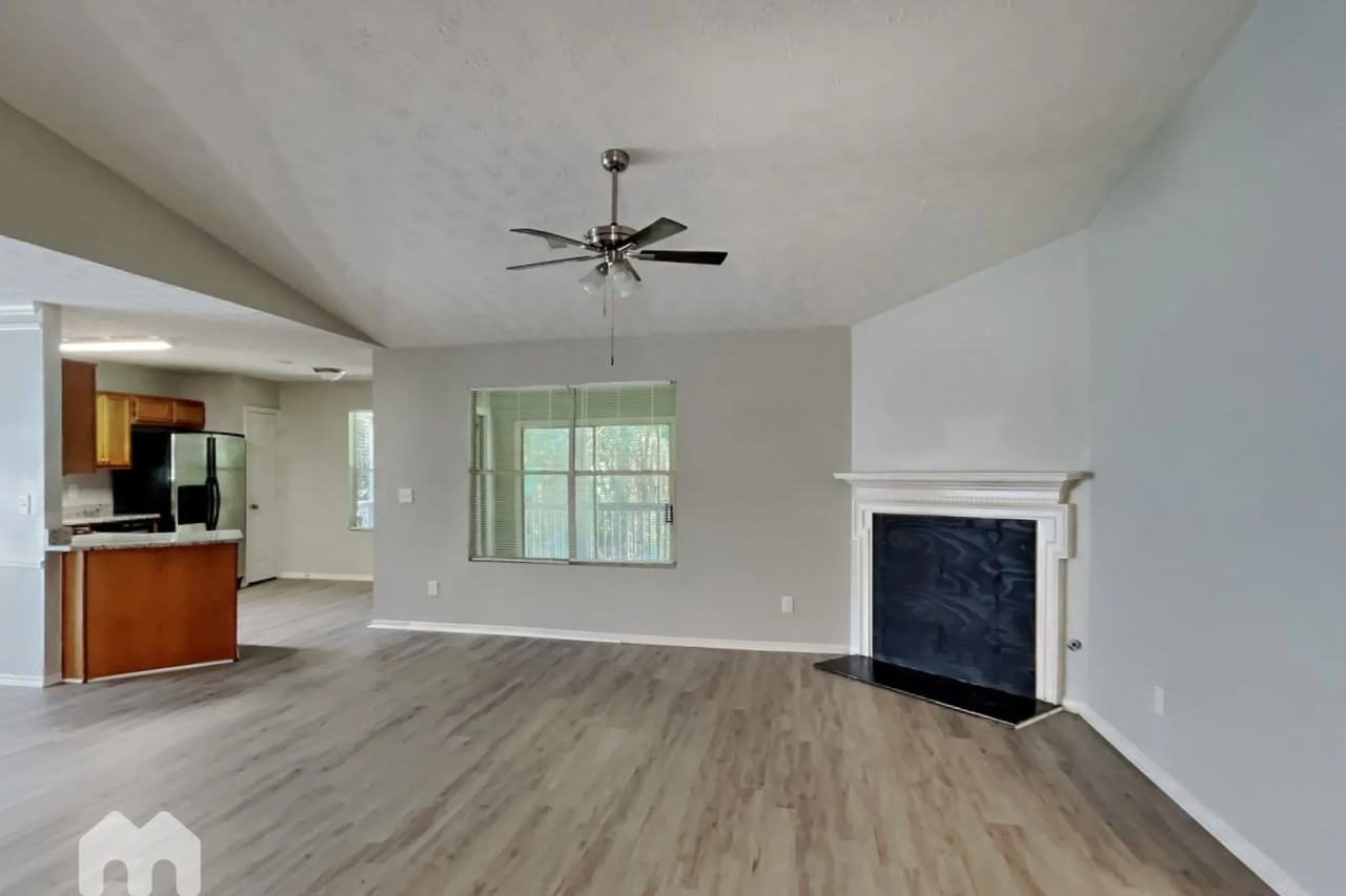 4865 Windsor Downs Dr - Photo 3 of 22